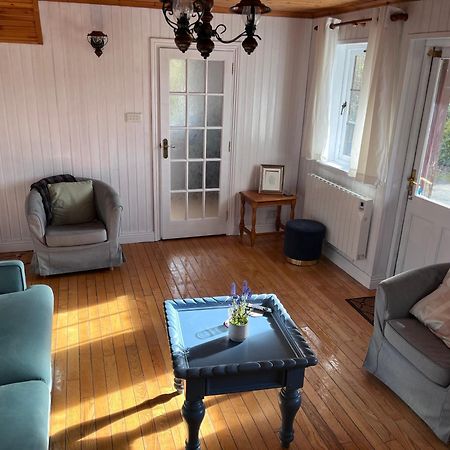 Cosy Lakeside Chalet With Option To Add Private Hot Tub Duneena Ngoại thất bức ảnh